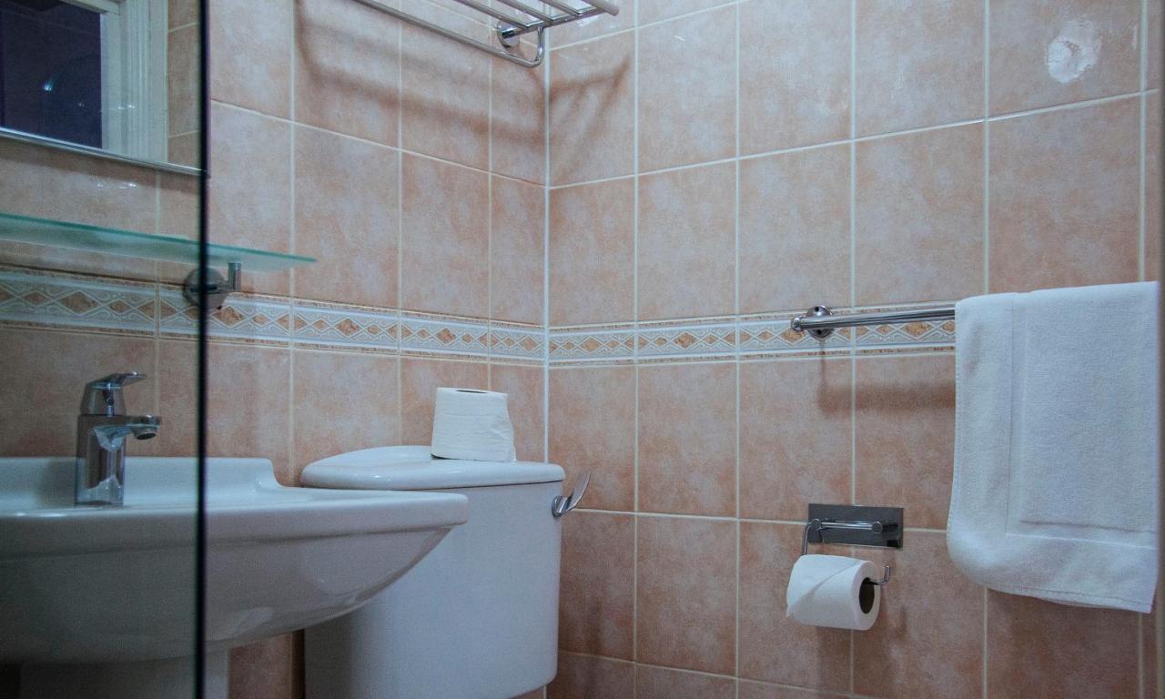 Lord Kensington Hotel Лондон Екстер'єр фото