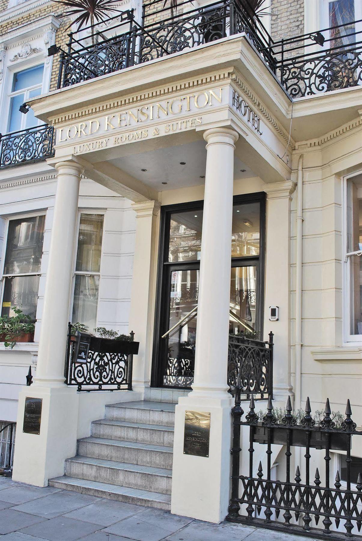 Lord Kensington Hotel Лондон Зручності фото
